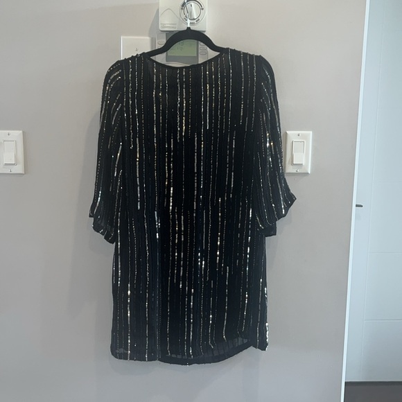 Velvet by Graham & Spencer Sydney Sunburst Sequin Dress in Black - Picture 4 of 8